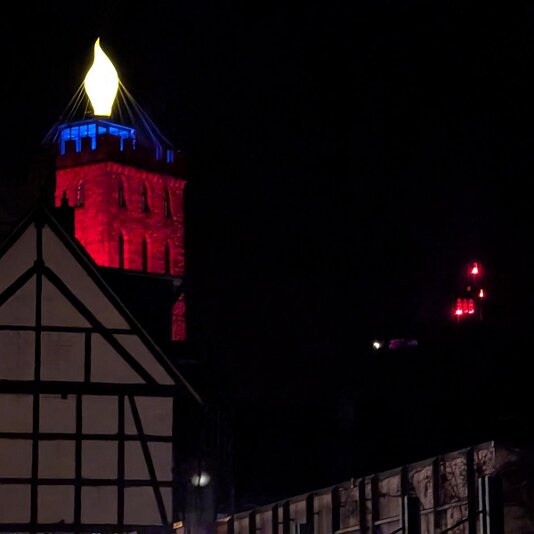 PXL_20251128_170137351