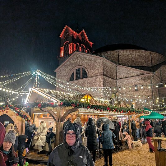 PXL_20251206_171043249