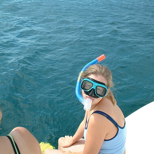 19. Stephi & Edith gehen baden 2