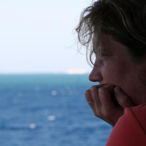 nachdenkliche Frau ..