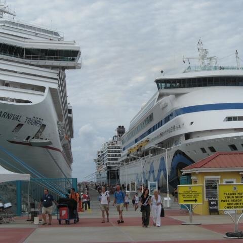 Carneval Triumpf & AIDAvita