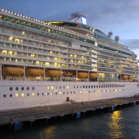 Explorer of the Seas (2)
