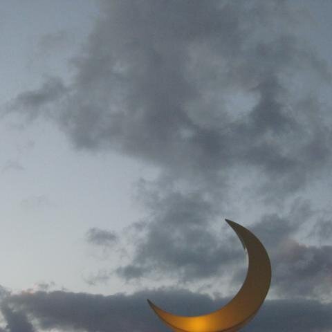 Mond mit Beleuchtung