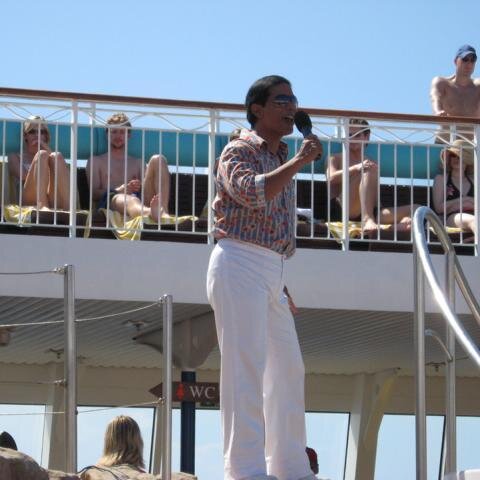 Showensamble am Pool 3