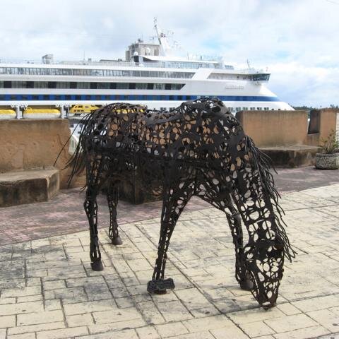 Pferd aus Metall
