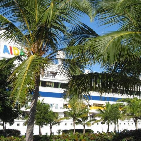 Die AIDAvita im Hafen von La Romana