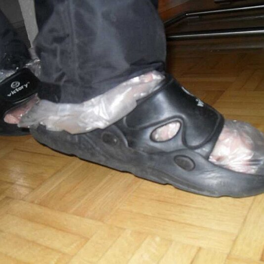 WÃ¤rmeschutz am Fuss (am 3.Tag des Dauerregens)