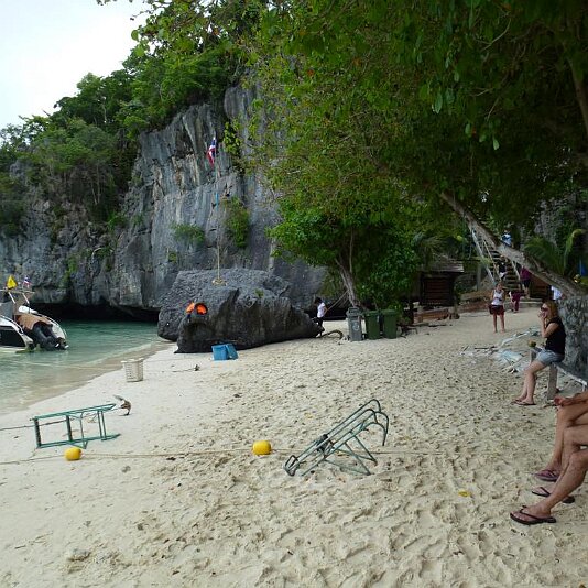 Am Strand von Koh Mae 1