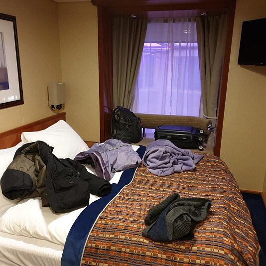 20200212_135410 Unsere Innenkabine mit Blick auf die Promenade