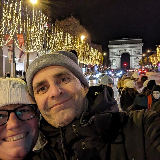 PXL_20231203_175915116