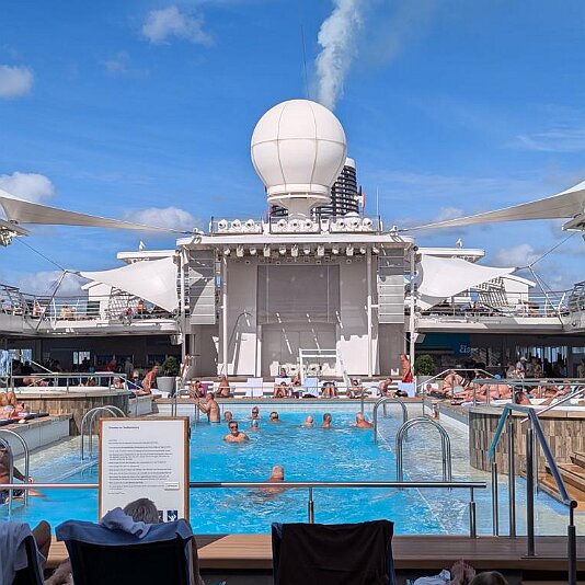 PXL_20241116_142521664