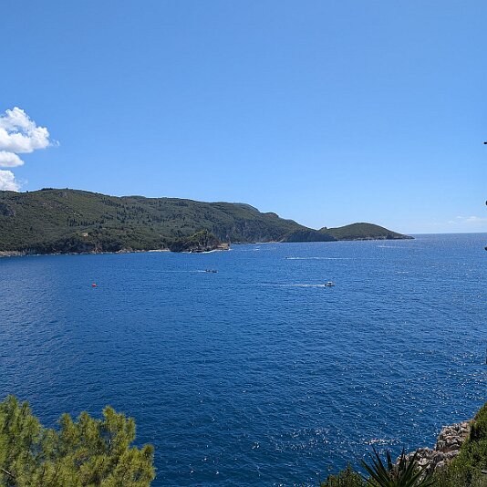 PXL_20250831_104227433