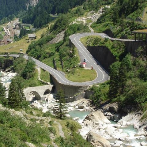 St Gotthard Pass mit Fahrrad