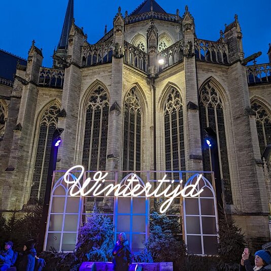 PXL_20231208_155932657