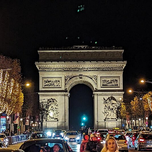 PXL_20231203_175850215