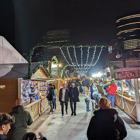 PXL_20231203_185106769