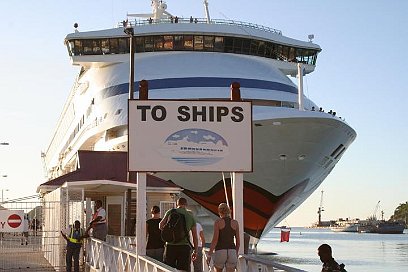 Die AIDAvita am Pier