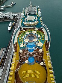 Blick auf AIDA (von der Seilbahn fotografiert) 2