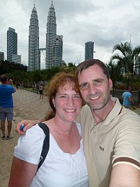 Rainer und Bianka for den Petronas Twin Towers