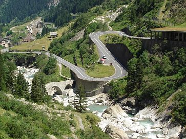 St Gotthard Pass mit Fahrrad