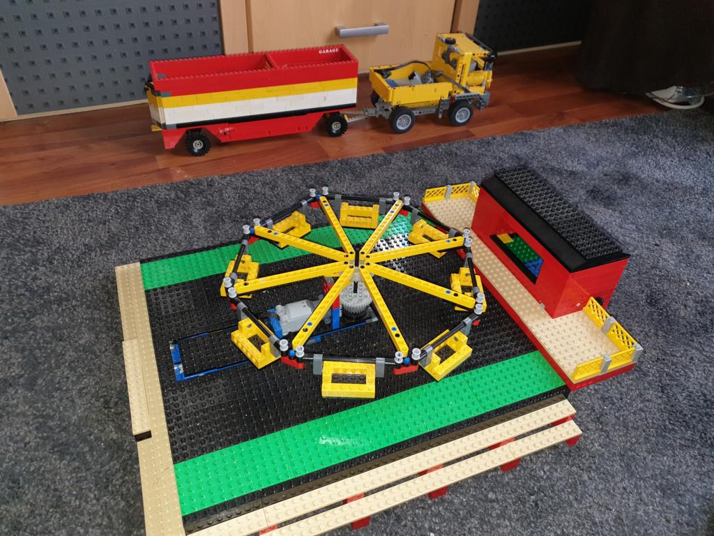 Rainers erstes selbstgebautes LEGO-Karussell